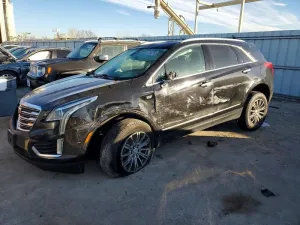 2017 CADILLAC XT5
