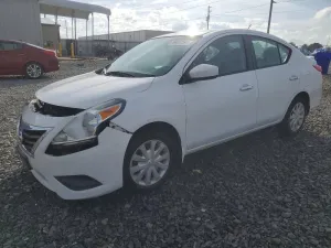 2016 NISSAN VERSA