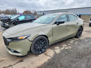 2024 MAZDA 3 CARBON T