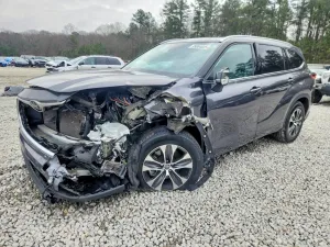 2022 TOYOTA HIGHLANDER