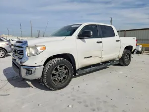 2017 TOYOTA TUNDRA