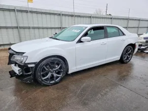 2023 CHRYSLER 300