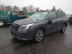 2022 SUBARU FORESTER