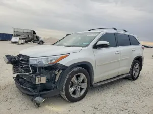 2016 TOYOTA HIGHLANDER