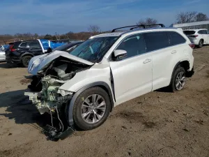 2014 TOYOTA HIGHLANDER