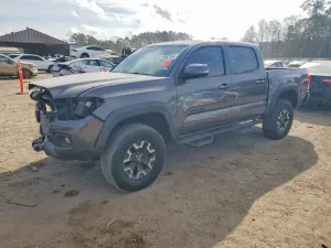 2016 TOYOTA TACOMA