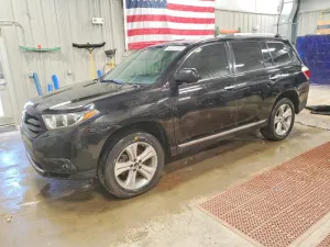 2013 TOYOTA HIGHLANDER