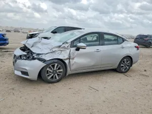 2020 NISSAN VERSA