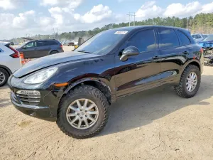 2014 PORSCHE CAYENNE