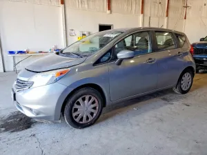 2015 NISSAN VERSA