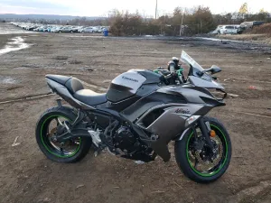 2021 KAWASAKI EX650 M