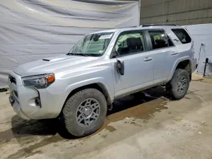2020 TOYOTA 4RUNNER