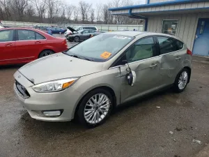 2015 FORD FOCUS