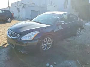 2011 NISS ALTIMA